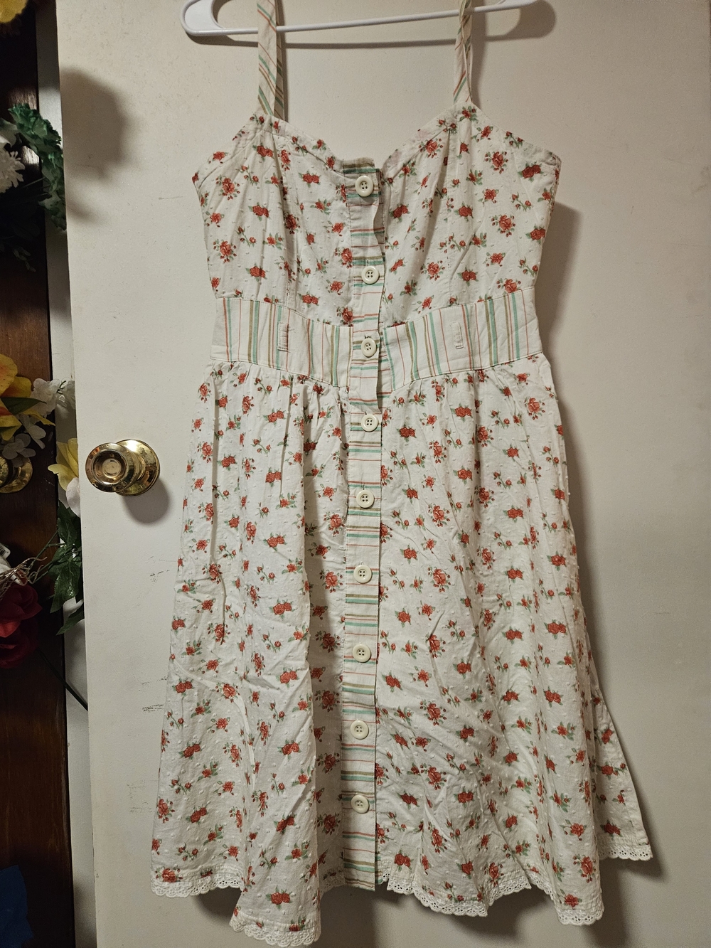 Women's Floral Button-Front Sundress - Y2K